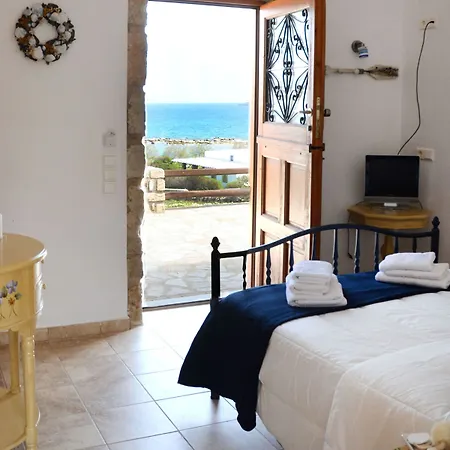 Ktima Zantidi Kampos (Antiparos)