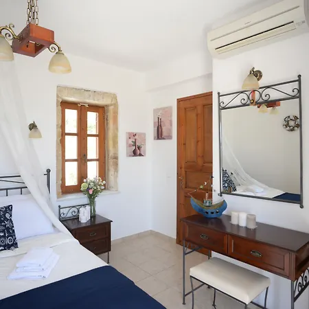 Ktima Zantidi Kampos (Antiparos)