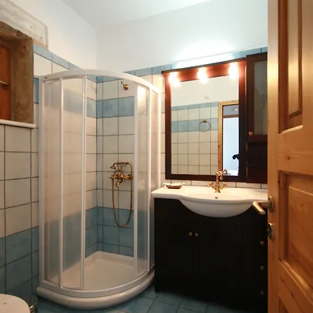 Ktima Zantidi Guest house 3*